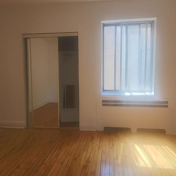 2 CH - 1 SDB - Montréal - $1,600 /mo - Photo 1