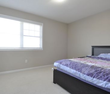 For Lease - 2266 Baronwood Drive, Oakville, Ontario - Photo 5