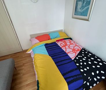 Room in a Shared Flat, City Road, EC1V - Photo 3