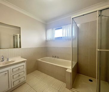 403B Glen Eira Road, Caulfield North VIC 3161 - House For Rent | Do... - Photo 6