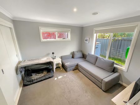 73 McNulty Drive, Wendouree - Photo 2