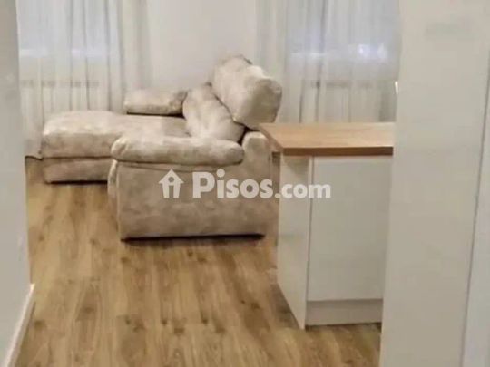 Piso en alquiler en Calle de la Manzanera - Photo 1