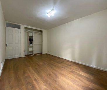 Hazelwood Road - Photo 6