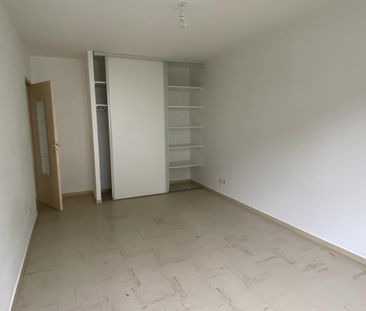 Location Appartement 3 pièces 65m² LE CREUSOT 71200 - Photo 2