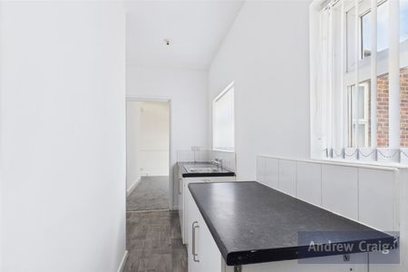 2 bed flat to rent in Whitehead Street, South Shields, NE33 - Photo 4