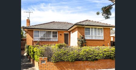 Freshly Updated Family Home with Modern Comforts - Photo 4