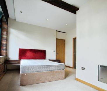 3 bedroom flat to rent - Photo 6