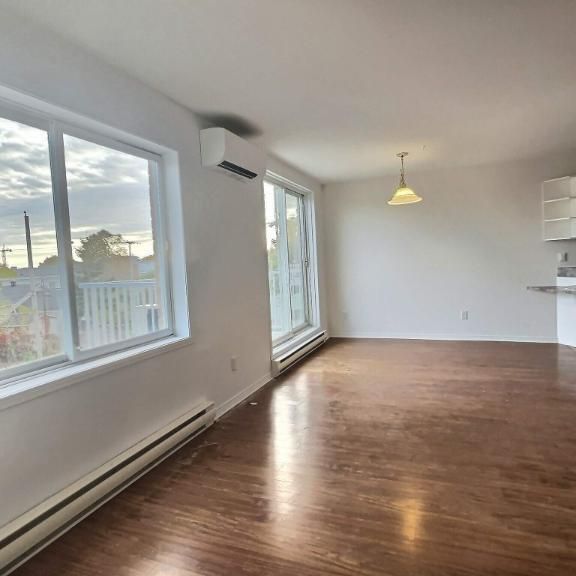 2 CH - 1 SDB - Charlemagne - $1,550 /mo - Photo 1