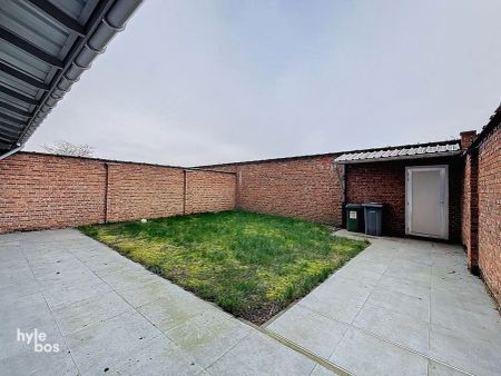 Uitzonderlijk groot gelijkvloers appartement met stadstuin en garage - Foto 5