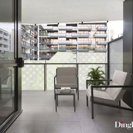 Charming One Bedroom East Facing - Photo 3