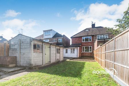 3 bedroom semi-detached house to rent - Photo 3