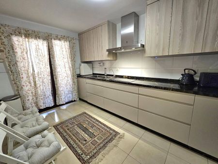 4 room luxury Flat for rent in Benalmádena, Spain - Photo 4