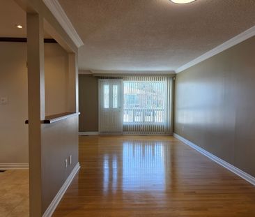 For Lease - 3161 Rymal Road Unit# (Main/Upper Level), Mississauga, ... - Photo 2