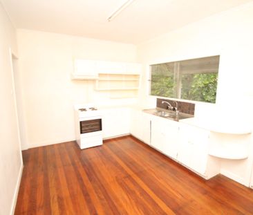 67 Romea Street, The Gap. - Photo 5