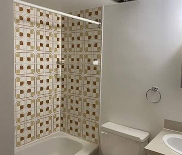 2 CH - 1 SDB - Laval - $1,400 /mo - Photo 4