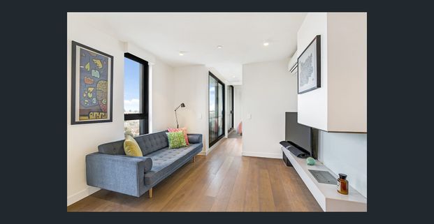 Sleek Finishes and Spectacular Views - Photo 1