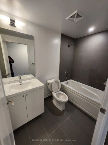 2545 Simcoe Street N #1403 - Photo 3
