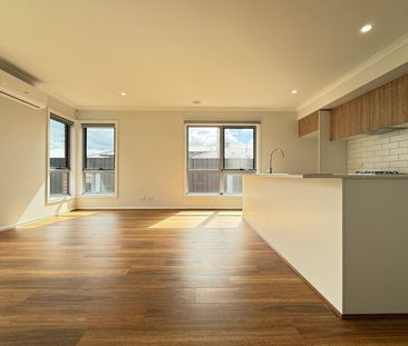 61 Bless Drive, Tarneit, Vic 3029 - Photo 1