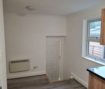 1 Bed Flat, Chatsworth Road, E5 - Photo 5