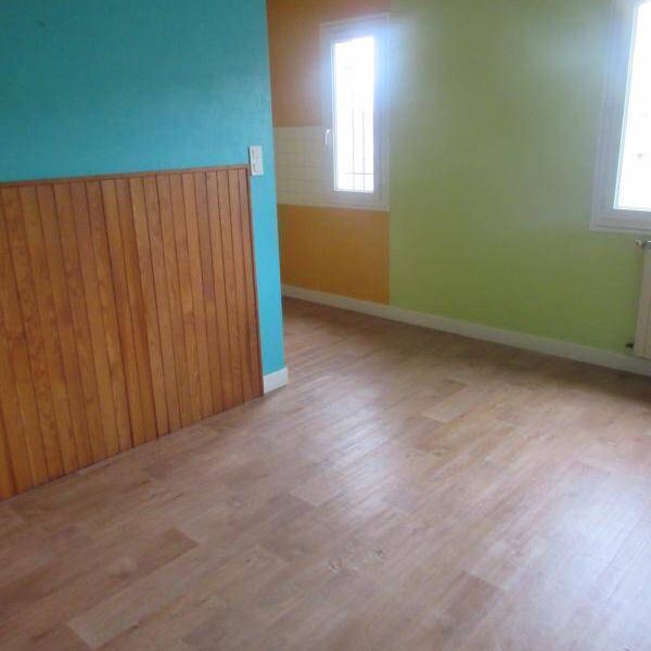 Location appartement studio 1 pièce 27 m² à Rodez (12000) - Photo 1