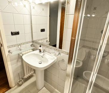 Passeig de Turull, Barcelona, Catalonia 08023 - Photo 5