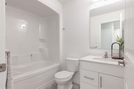 For Lease - 35 Southworth Street Unit# 34, Welland, Ontario - Photo 2