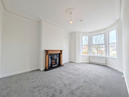 To Let – Seabank Road, Southport Town Centre – 2 Bedroom Duplex Apartment - Photo 1