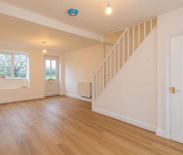 3 bed House To Let - Photo 2