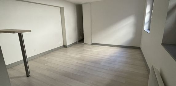 BEAU T1 DE 24m² – Limoges – Location – Begip - Photo 2