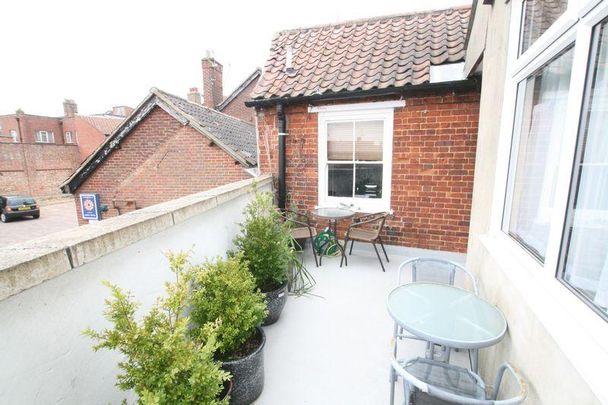 1 bedroom apartment to rent - Photo 1