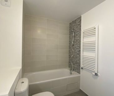 Location Appartement 2 pièces 42m² CHENNEVIERES SUR MARNE 94430 - Photo 3