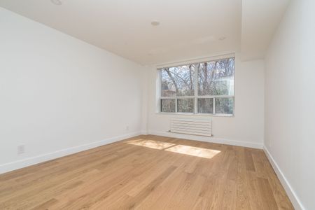 755 Avenue Road - Photo 4
