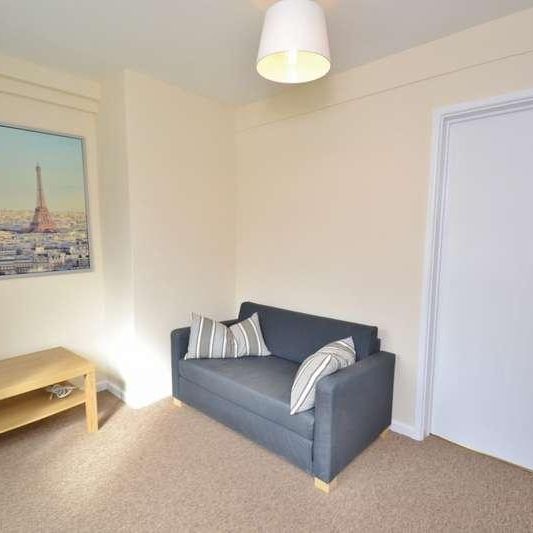 Stanmore, SO22 - Photo 1