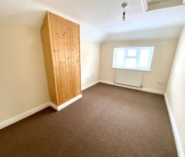 2 Bedroom House - Bridge Street, Wickham - Photo 3