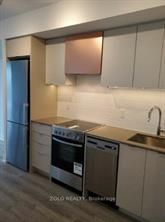 For Lease - 26 Gibbs Road Unit# 825, Toronto, Ontario - Photo 2