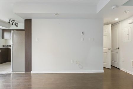 For Lease - 2441 Greenwich Road Unit# 121, Oakville, Ontario - Photo 5