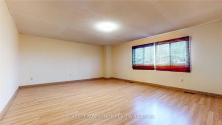 For Lease - 11 James Edward Drive, Markham, Ontario - Photo 4