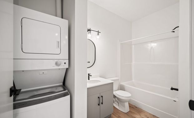 171 Donald – The Steen, Winnipeg, MB - Photo 1