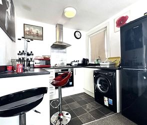Oxford Street, Margate, CT9 1TD, Kent - Photo 2