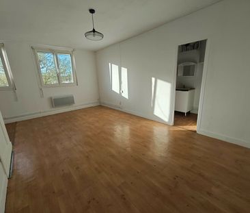 Location Appartement 1 pièce 29m² EPERNON 28230 - Photo 5