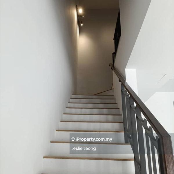 2 storey Dahlia Tamansari Rawang For Rent, Rawang - Photo 1