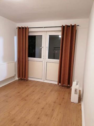 Room in a Shared Flat, Ashdowne Court, N17 - Photo 3