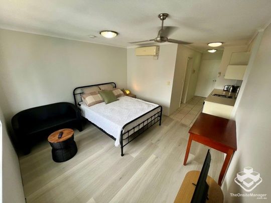 CITY LIVING - STUDIO - Photo 1