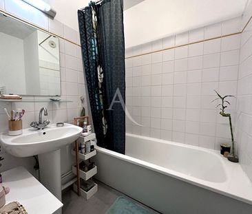 Location Appartement 1 pièce 31m² - Photo 6