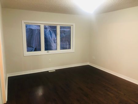 For Lease - 66 Kempsford Crescent, Brampton, Ontario - Photo 3