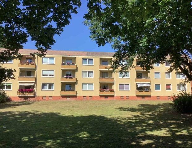 Tolle 3-Zimmer-Wohnung mit Balkon - Foto 1