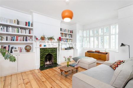 3 bedroom terraced house to rent - Photo 3