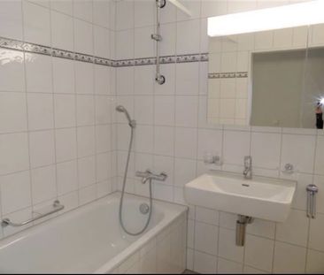 3.5 Zimmer, 110 m², 4. Stock - Photo 3