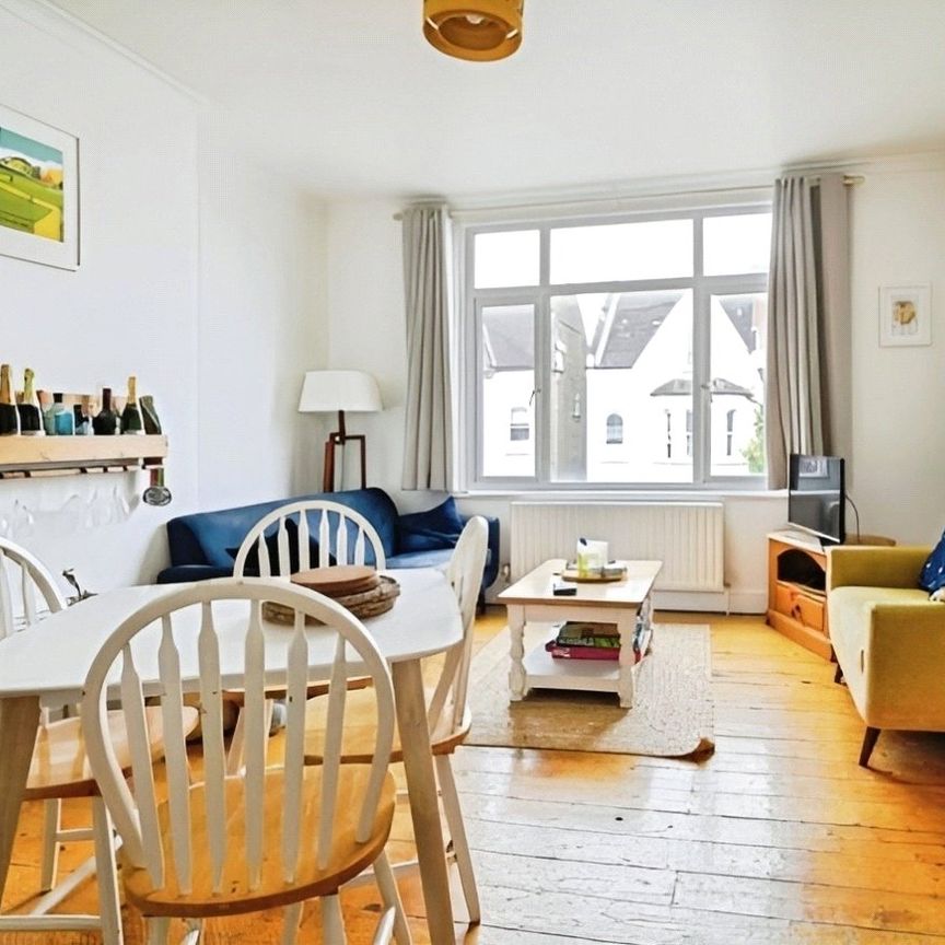 Romola Road, London, SE24 9AZ - Photo 1