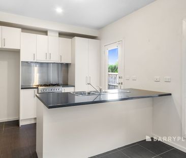 Modern Comfort & Spacious Outdoor Areas! - Photo 3